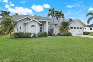 1016 Nw 36th Ave, Cape Coral
