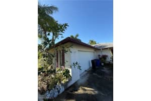 5100 Fairfield Drive, Fort Myers, FL 33919 Sold 03/03/25