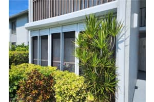 4661 Lakeside Club Boulevard, Fort Myers, FL 33905 Sold 04/04/25