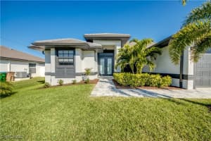 2733 25th Street, Cape Coral, FL 33914 - MLS#225007106