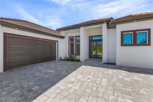 232 24th Avenue, Cape Coral, FL 33991 Sold 04/18/25