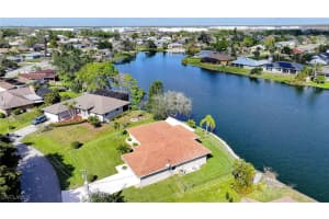 8313 Coral Drive, Fort Myers, FL 33967 Sold 04/07/25