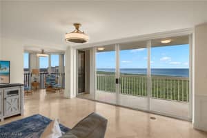 6573 Marissa Loop 2004, Naples