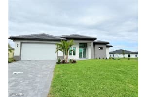 3000 5th St W, Lehigh Acres