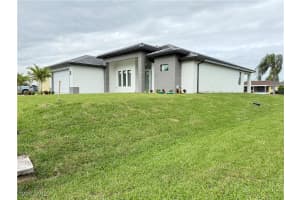 3000 5th Street, Lehigh Acres, FL 33971 - MLS#225007293