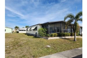 555 Sunrise Avenue, North Fort Myers, FL 33903 Sold 05/08/25