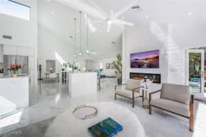 45 Las Brisas Way, Naples, FL 34108 Sold 04/21/25