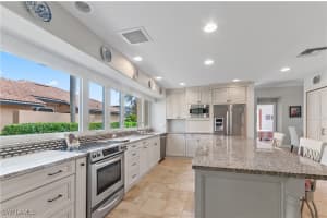13260 Southampton Drive, Bonita Springs, FL 34135 - MLS#225007369