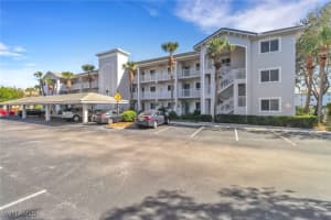 7842 Regal Heron Circle, Naples, FL 34104 Sold 04/10/25