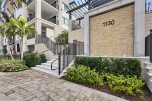 1130 3rd Avenue, Naples, FL 34102 - MLS#225007400