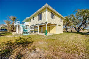 2490 Avocado Street, St. James City, FL 33956 Sold 09/04/25
