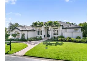 11451 Compass Point Dr, Fort Myers