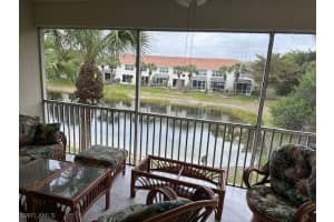 1280 Henley St 1601, Naples