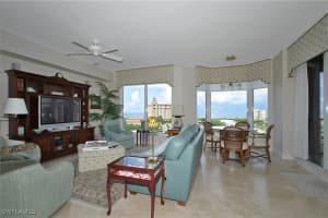 8787 Bay Colony Drive, Naples, FL 34108 - MLS#225007585