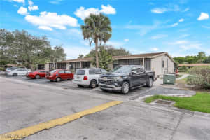 5229 Treetops Drive, Naples, FL 34113 - MLS#225007660