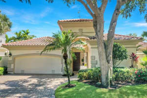 1088 Grand Isle Drive, Naples, FL 34108 Sold 04/15/25