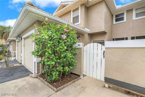 356 Emerald Bay Cir P6, Naples