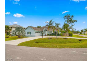 10570 Landau Lane, Bonita Springs, FL 34135 Sold 04/23/25