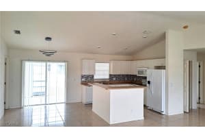 518 Kingsbury Lane, Lehigh Acres, FL 33974 - MLS#225007951