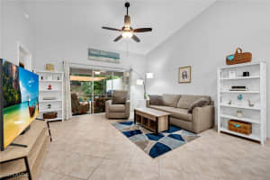 566 Saint Andrews Boulevard, Naples, FL 34113 - MLS#225007956