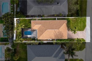 589 104th Avenue, Naples, FL 34108 Sold 05/23/25