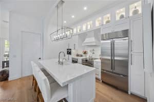 435 8th Avenue, Naples, FL 34102 Sold 04/25/25