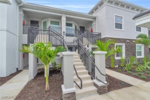 11811 Venetian Lagoon Drive, Fort Myers, FL 33913 - MLS#225008210