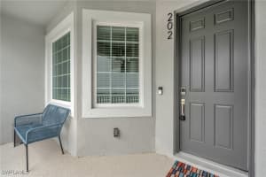 11811 Venetian Lagoon Drive, Fort Myers, FL 33913 - MLS#225008210