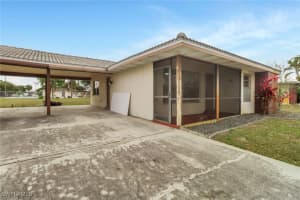 3 Parkwood Villas Court, Lehigh Acres, FL 33936 Sold 03/21/25