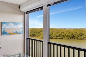 15 Bluebill Avenue, Naples, FL 34108 - MLS#225008282