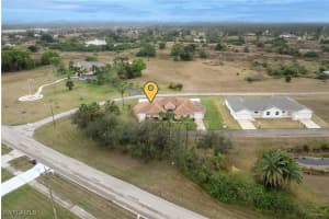 624 Falls Lane, Lehigh Acres, FL 33974 - MLS#225008565
