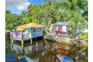 27291 Riverside Drive, Bonita Springs, FL 34135 Sold 04/23/25