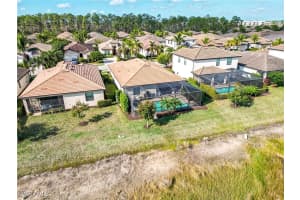 9272 Shadow Oak Lane, Naples, FL 34120 Sold 05/08/25