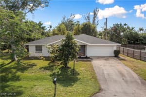 930 Entrada Drive, Fort Myers, FL 33919 Sold 02/25/25