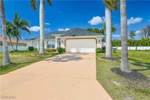 1214 14th Place, Cape Coral, FL 33909 - MLS#225008728
