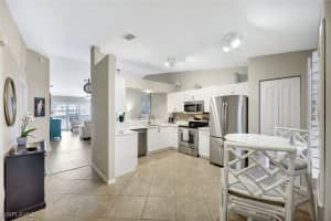 925 New Waterford Drive, Naples, FL 34104 Sold 03/27/25