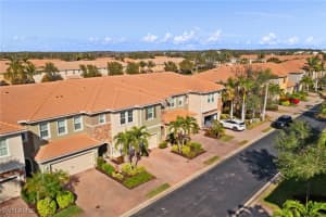 10806 Alvara Point Drive, Bonita Springs, FL 34135 Sold 10/16/25