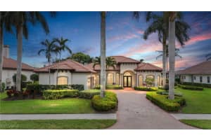 7833 Classics Drive, Naples, FL 34113 Sold 06/02/25
