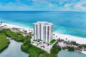 10 Seagate Dr 6n, Naples