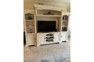 10517 Washingtonia Palm Way, Fort Myers, FL 33966 Sold 04/09/25