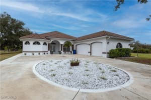 16451 Wildcat Drive, Fort Myers, FL 33913 - MLS#225008828