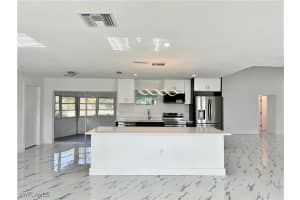 335 48th Terrace, Cape Coral, FL 33914 - MLS#225008849