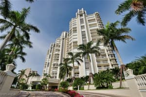 4021 Gulf Shore Blvd N 1804, Naples