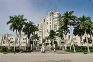 4021 Gulf Shore Boulevard, Naples, FL 34103 - MLS#225008854