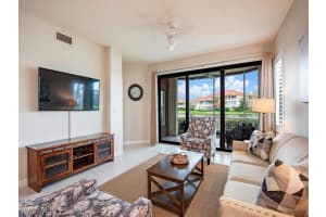 2408 Ravenna Boulevard, Naples, FL 34109 Sold 03/10/25