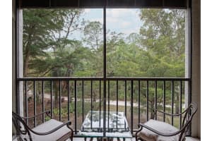3323 Olympic Drive, Naples, FL 34105 Sold 05/09/25