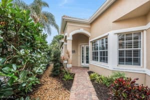 328 Steerforth Court, Naples, FL 34110 Sold 06/18/25