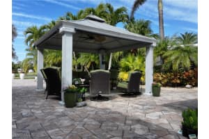 5752 Brightwood Drive, Fort Myers, FL 33905 Sold 08/28/25