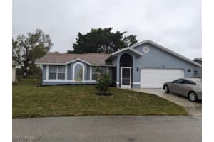 19484 Poppytree Ct, Lehigh Acres
