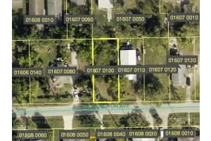 3749 Washington Avenue, Fort Myers, FL 33916 - MLS#225009177